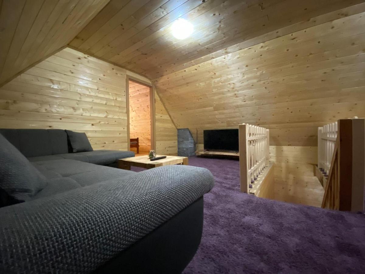 Wooden House With A Waterfall "Stipanov Mlin" Vila Plitvička Jezera Exterior foto